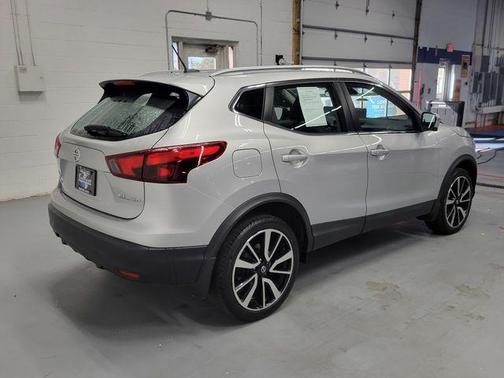 2017 Nissan Rogue Sport SL