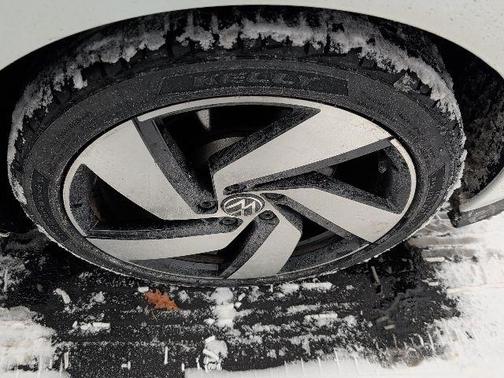 2024 Volkswagen Golf GTI 2.0T S