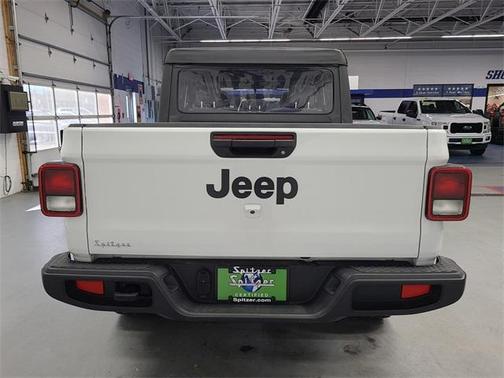 2023 Jeep Gladiator Sport