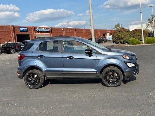 2022 Ford EcoSport SES