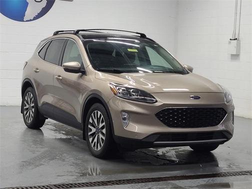 2020 Ford Escape Titanium