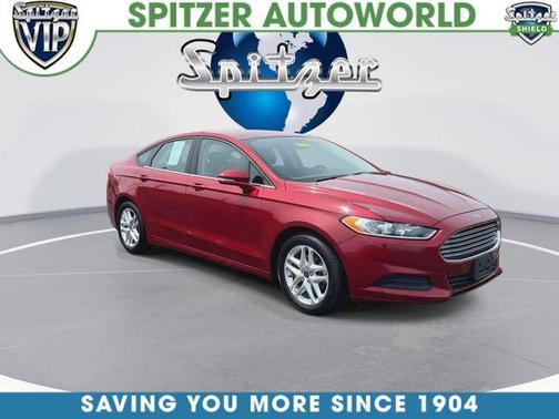 Ruby Red Metallic 2013 Ford Fusion SE