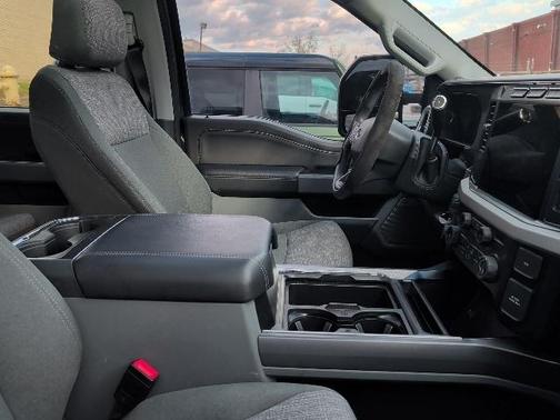 2024 Ford F-250 XLT