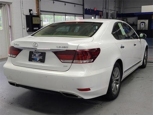 2016 Lexus LS 460