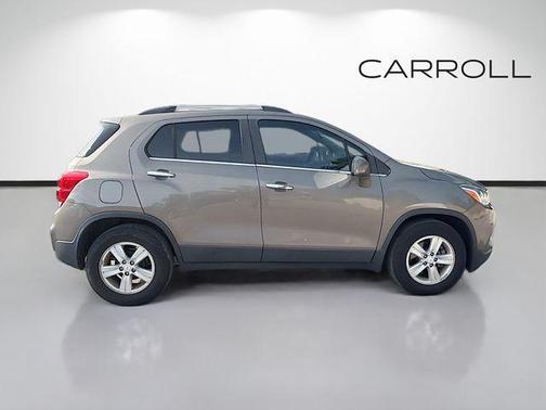 Stone Gray Metallic 2020 Chevrolet Trax LT
