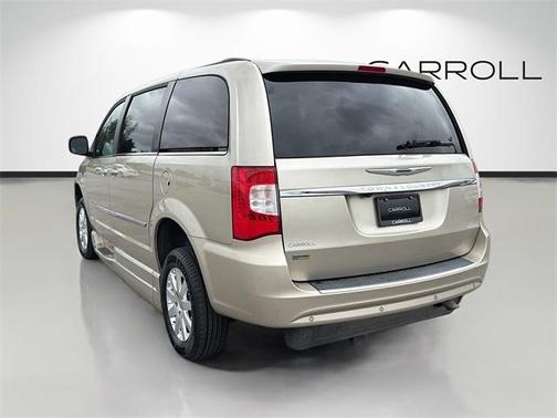 2015 Chrysler Town & Country Touring