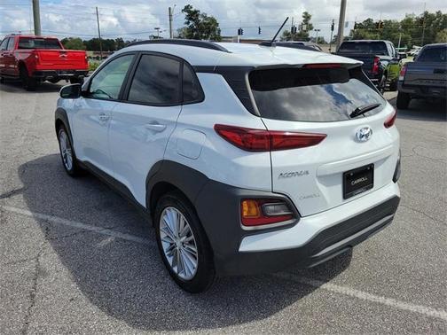 2021 Hyundai KONA SEL