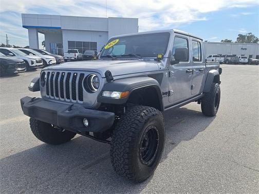 2020 Jeep Gladiator Sport