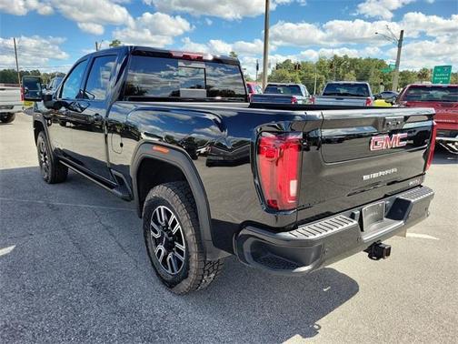 2023 GMC Sierra 2500 AT4