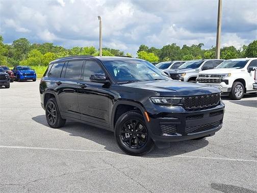 2024 Jeep Grand Cherokee L Laredo