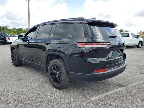 2024 Jeep Grand Cherokee L Laredo