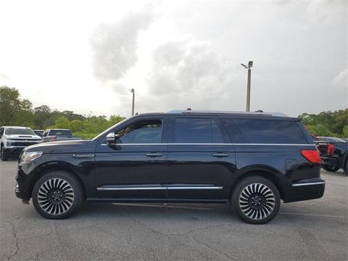 2021 Lincoln Navigator L Black Label