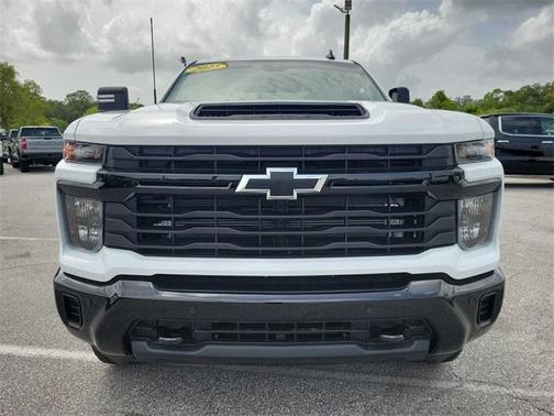 2025 Chevrolet Silverado 2500 Custom