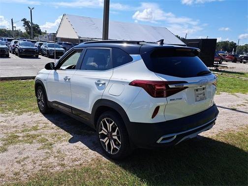 2022 Kia Seltos SX
