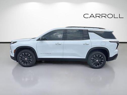 Summit White 2026 Chevrolet Traverse LT