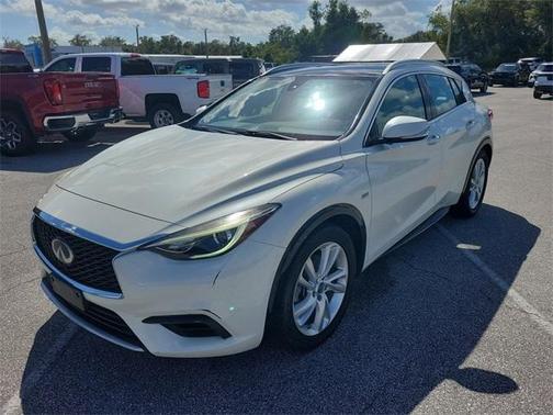 2019 INFINITI QX30 Luxe