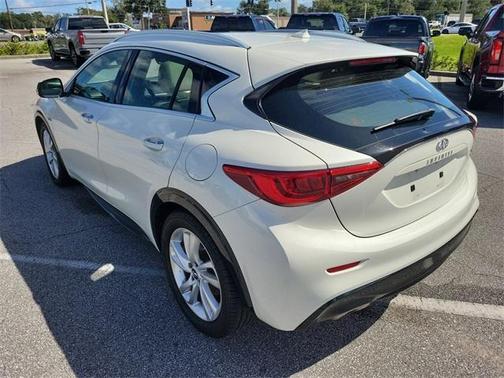 2019 INFINITI QX30 Luxe