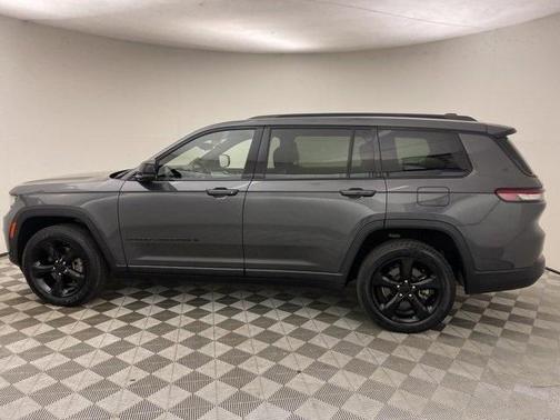 2021 Jeep Grand Cherokee L Laredo
