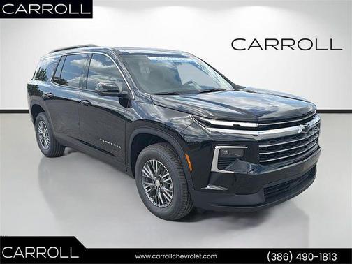 Mosaic Black Metallic 2026 Chevrolet Traverse LT