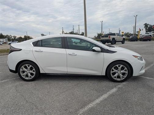 2017 Chevrolet Volt Premier