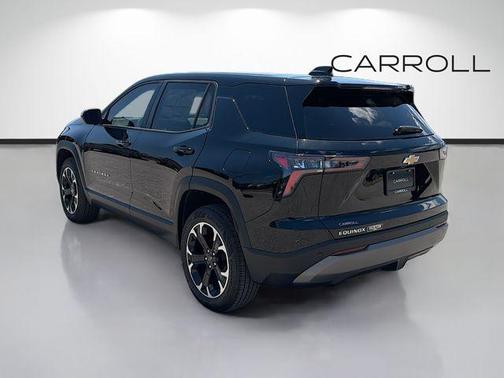Mosaic Black Metallic 2026 Chevrolet Equinox LT