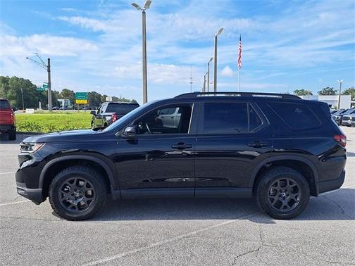 2025 Honda Pilot TrailSport