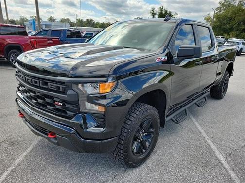 2025 Chevrolet Silverado 1500 Custom Trail Boss