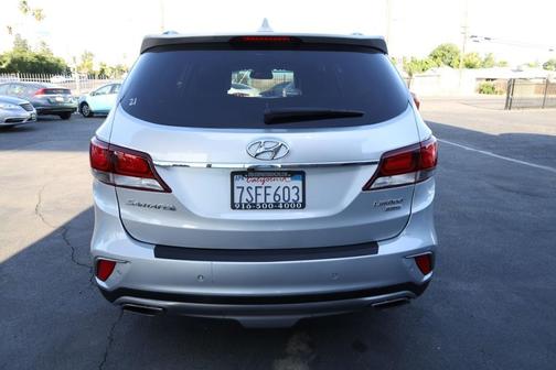 2017 Hyundai SANTA FE Limited Ultimate