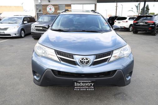 2014 Toyota RAV4 LE