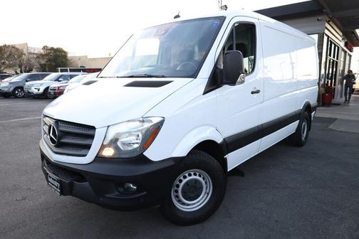 2016 Mercedes-Benz Sprinter 144