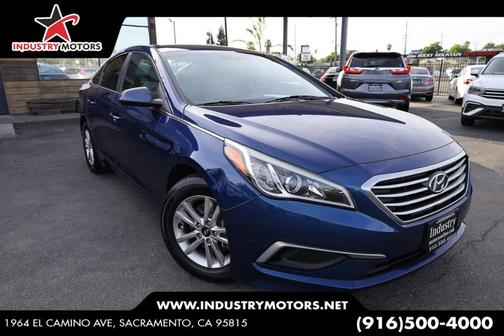 Lakeside Blue 2017 Hyundai SONATA SE