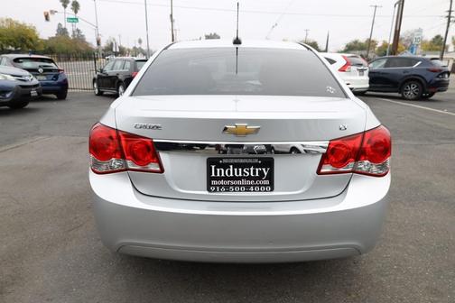 2015 Chevrolet Cruze 1LT