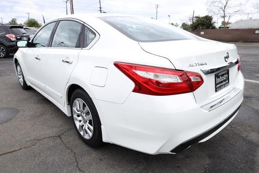 Glacier White 2017 Nissan Altima 2.5 S
