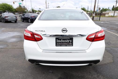 Glacier White 2017 Nissan Altima 2.5 S