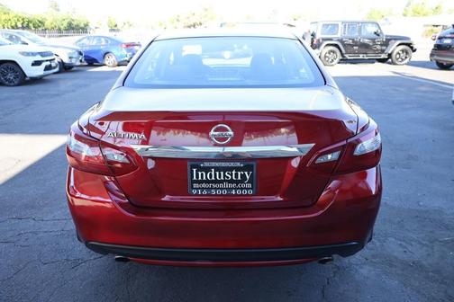 Scarlet Ember 2018 Nissan Altima 2.5 S