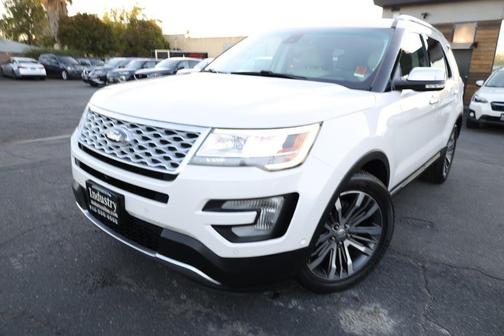 2017 Ford Explorer Platinum
