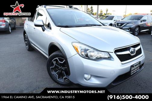 Ice Silver Metallic 2014 Subaru XV Crosstrek 2.0i Limited