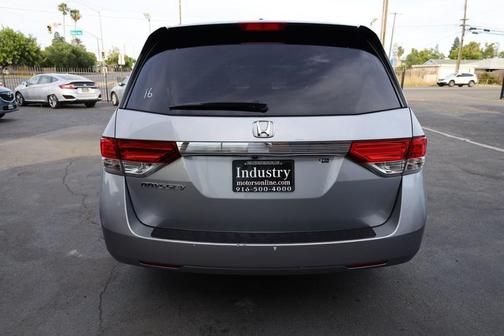 Lunar Silver Metallic 2016 Honda Odyssey EX-L