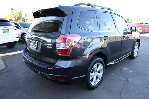 Dark Gray Metallic 2016 Subaru Forester 2.5i Limited