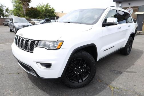 Bright White Clearcoat 2018 Jeep Grand Cherokee Limited