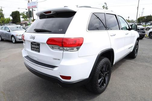 Bright White Clearcoat 2018 Jeep Grand Cherokee Limited