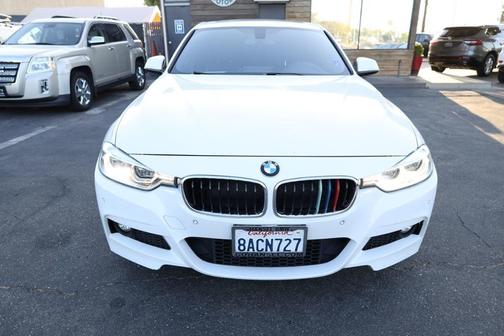 2017 BMW 330 i