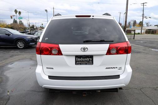 2006 Toyota Sienna LE