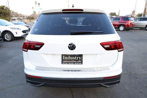 2022 Volkswagen Tiguan 2.0T SE