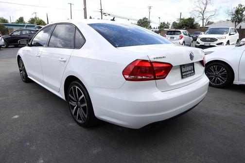 Candy White 2014 Volkswagen Passat 2.5L S