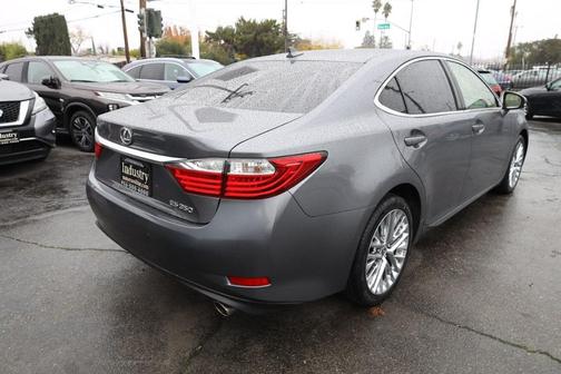 2013 Lexus ES 350 Base