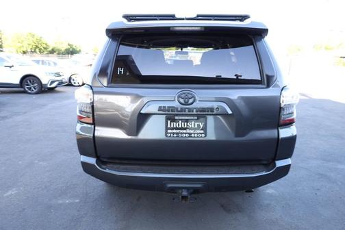 Magnetic Gray Metallic 2015 Toyota 4Runner SR5