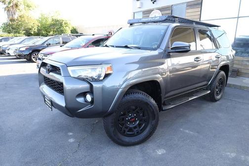 Magnetic Gray Metallic 2015 Toyota 4Runner SR5