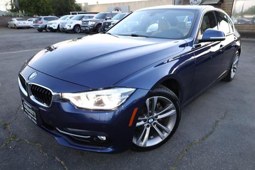Estoril Blue Metallic 2017 BMW 330 i