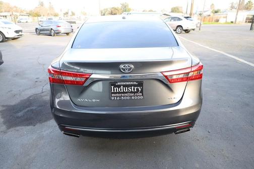 2018 Toyota Avalon XLE